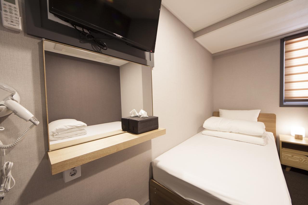 Blue Mountain Myeong-Dong Hotel Seoul Ngoại thất bức ảnh
