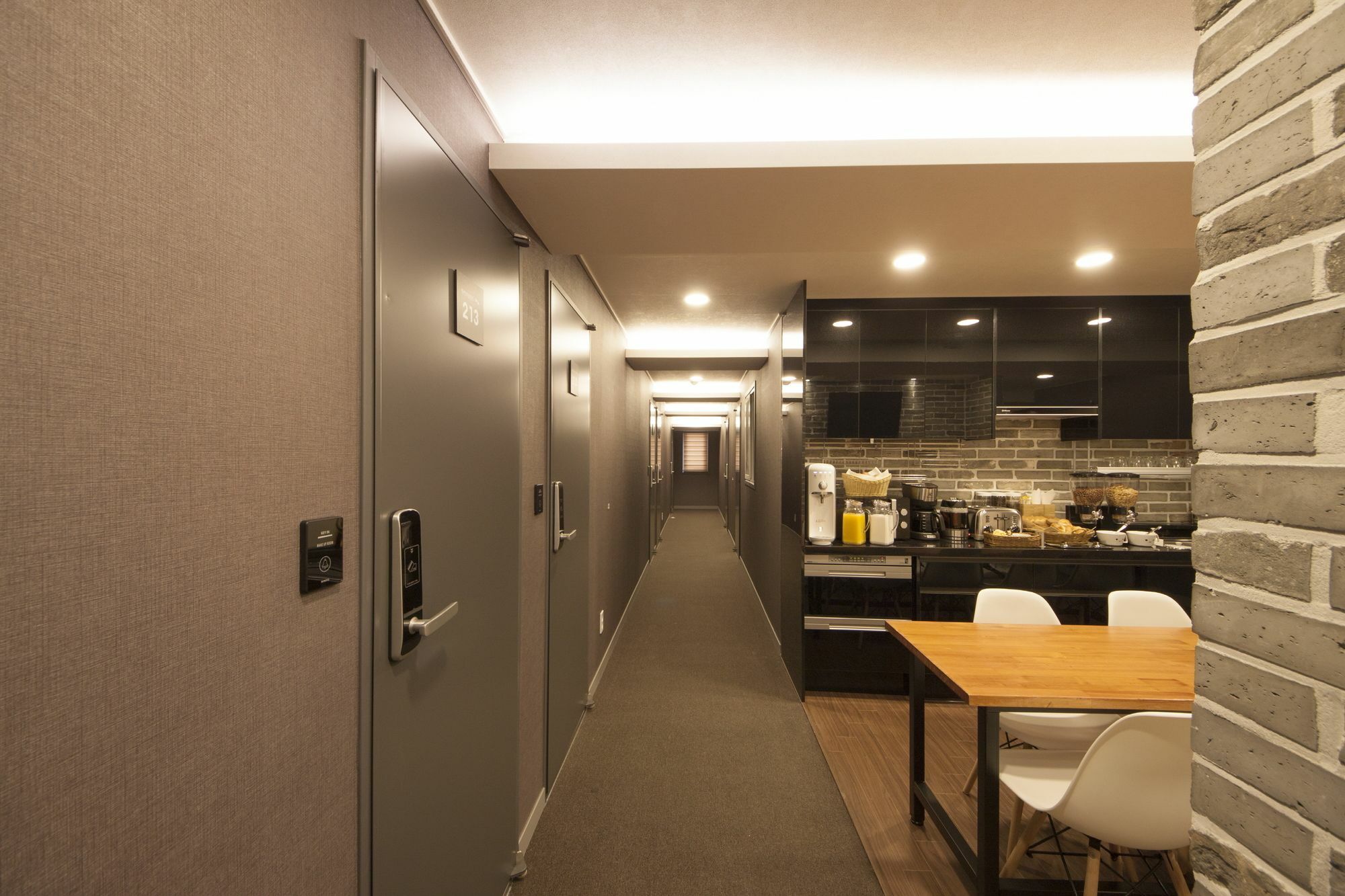 Blue Mountain Myeong-Dong Hotel Seoul Ngoại thất bức ảnh