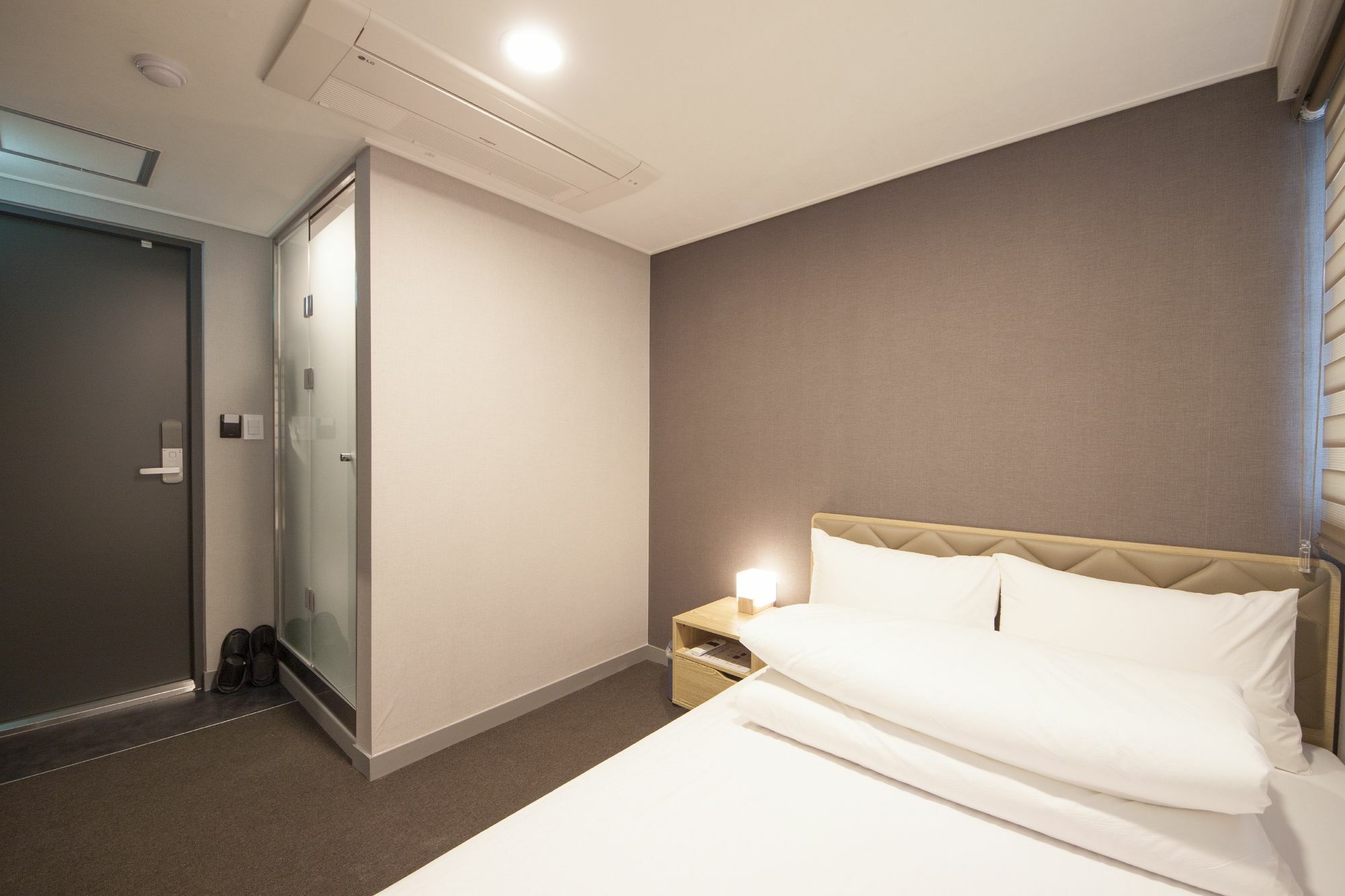 Blue Mountain Myeong-Dong Hotel Seoul Ngoại thất bức ảnh