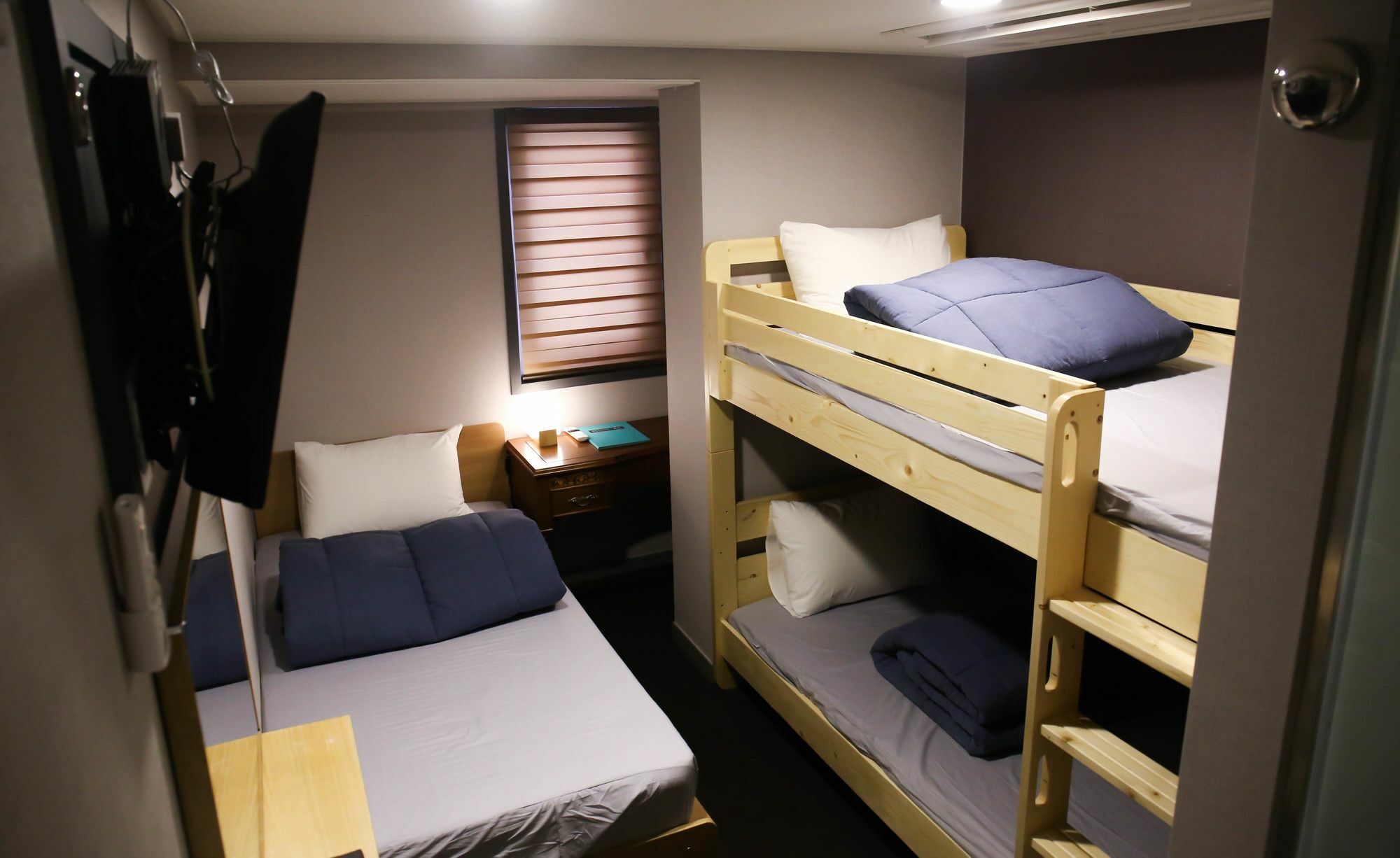 Blue Mountain Myeong-Dong Hotel Seoul Ngoại thất bức ảnh