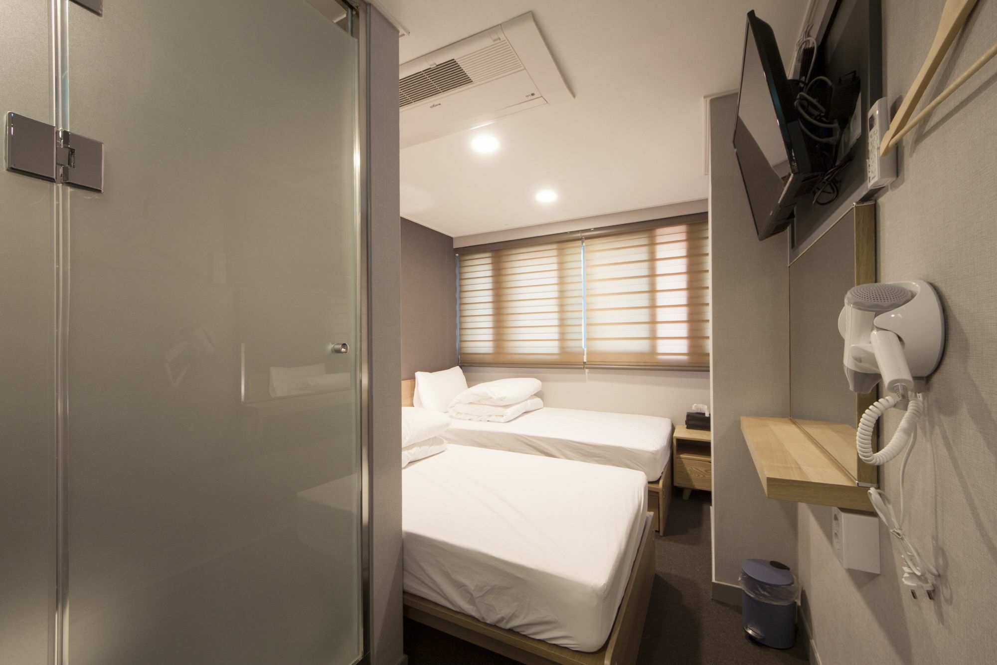 Blue Mountain Myeong-Dong Hotel Seoul Ngoại thất bức ảnh